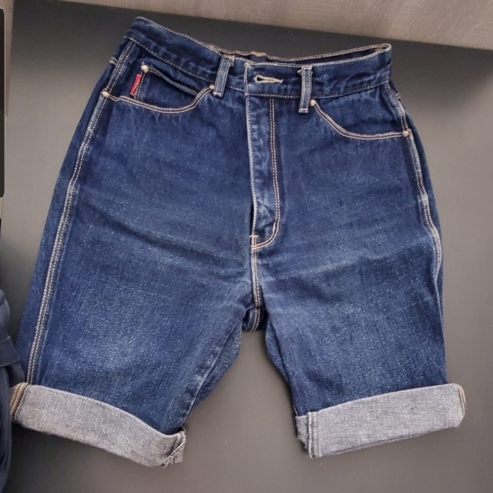 Cuffed shorts